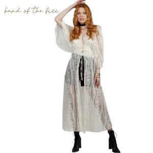 Band of the Free Sheer Cynthia Ivory Lace Kimono